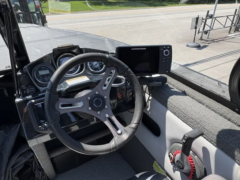 2017 Legend Boats X20**MOTEUR MERCURY 150 FORCES** **20 PIEDS TOUT ÉQUIPÉ!!** thumbnail 25