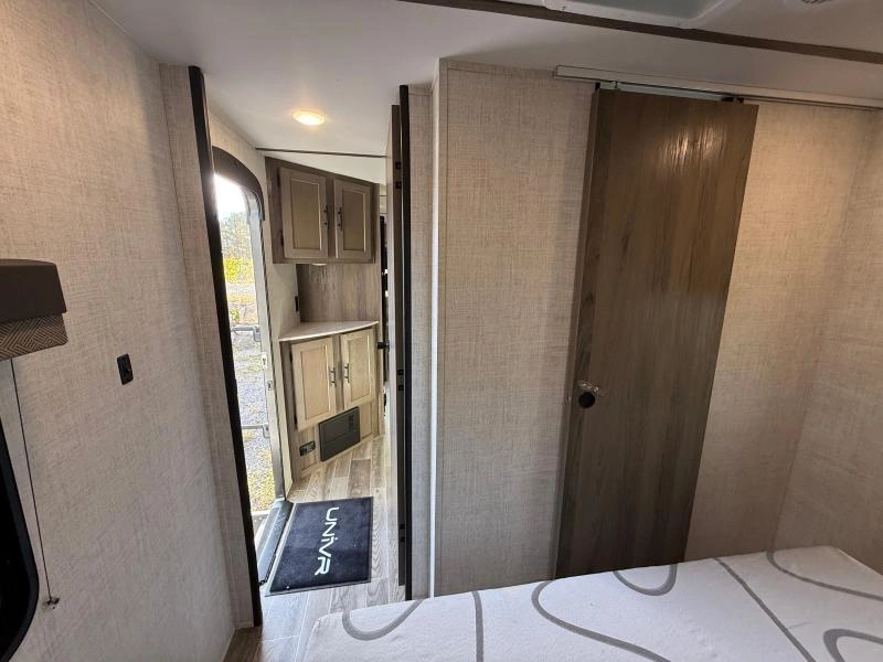 2022 Gulfstream Ameri-lite 236rl alt