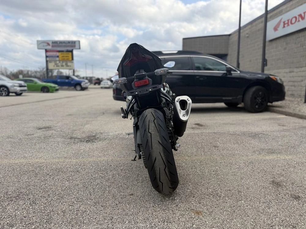 2026 Kawasaki Ninja® Zx™-6r alt