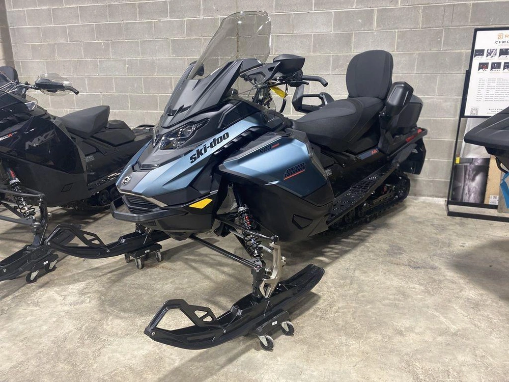 2026 Ski-doo Grand Touring Le With Platinum Package 900 Ace Turbo alt