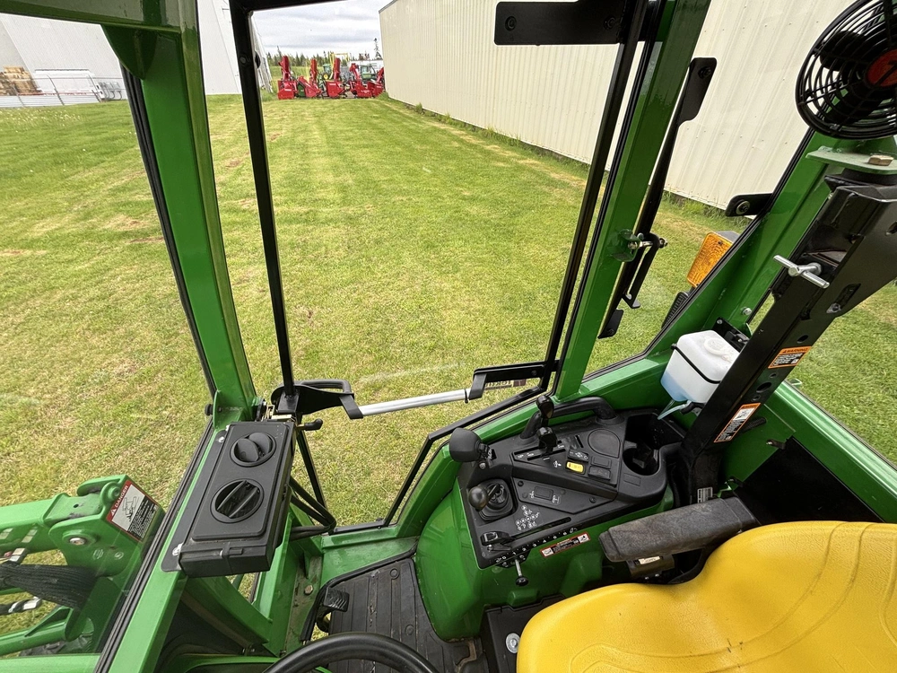 John Deere 2032r 2020 alt