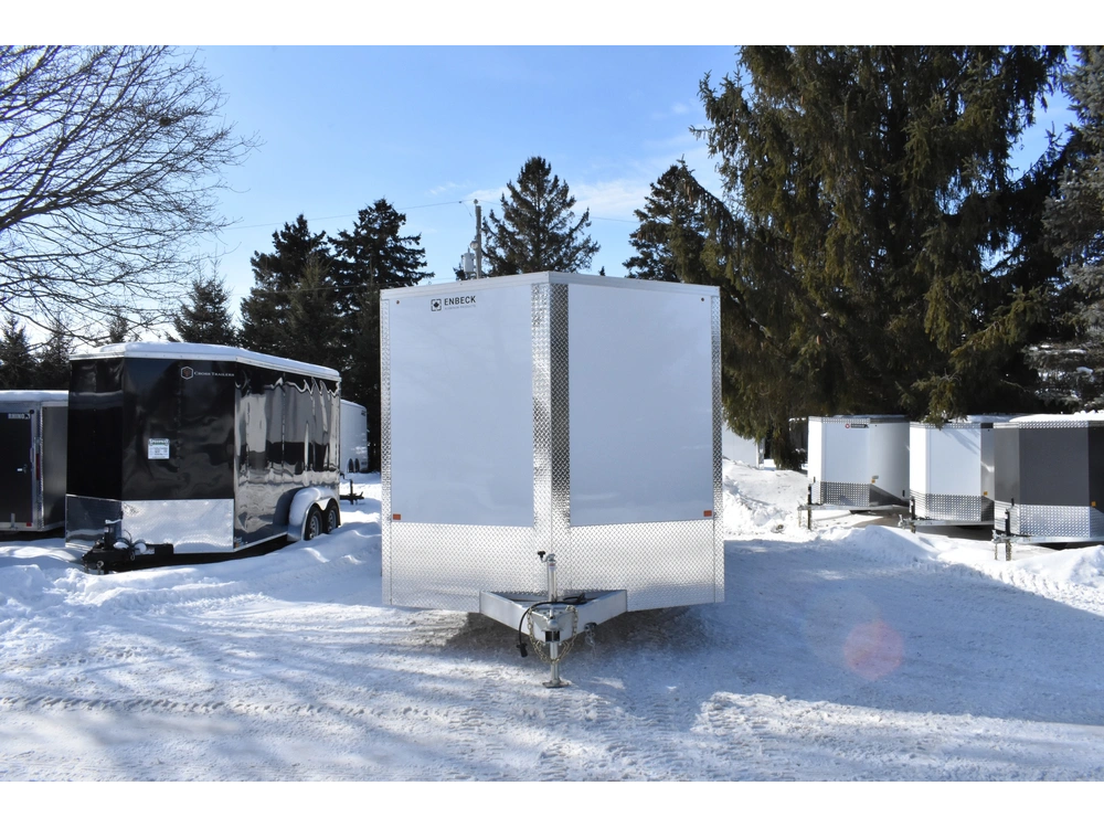 2026 Enbeck Aluminum Enclosed 8.5' X 24' Tandem Axle Car Hauler alt
