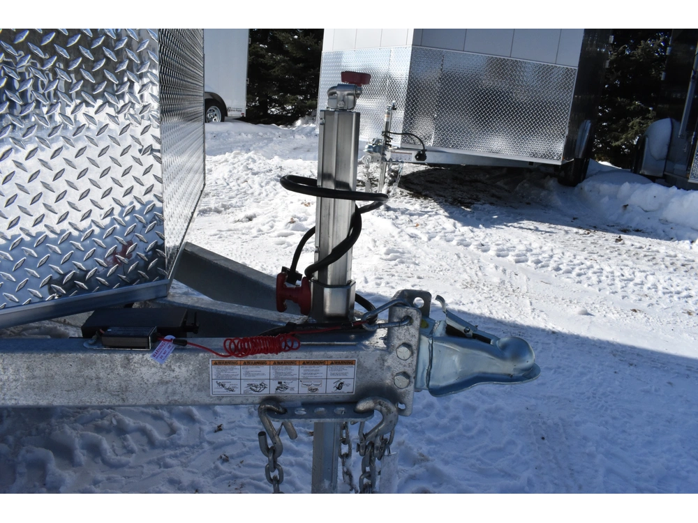 2026 Gator Galvanized Enclosed 7' X 16' Ta alt