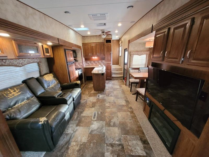 Crossroads Cruiser 305rs 2015 alt