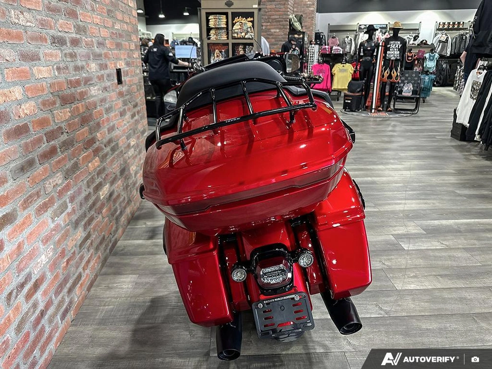 2026 Harley-davidson Street Glide Limited alt