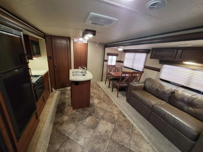 Palomino Solaire 263rb 2015 alt