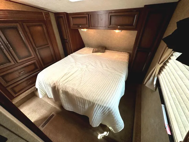 2015 Crossroads RV RFZ27CK FW-REZERVE thumbnail 22