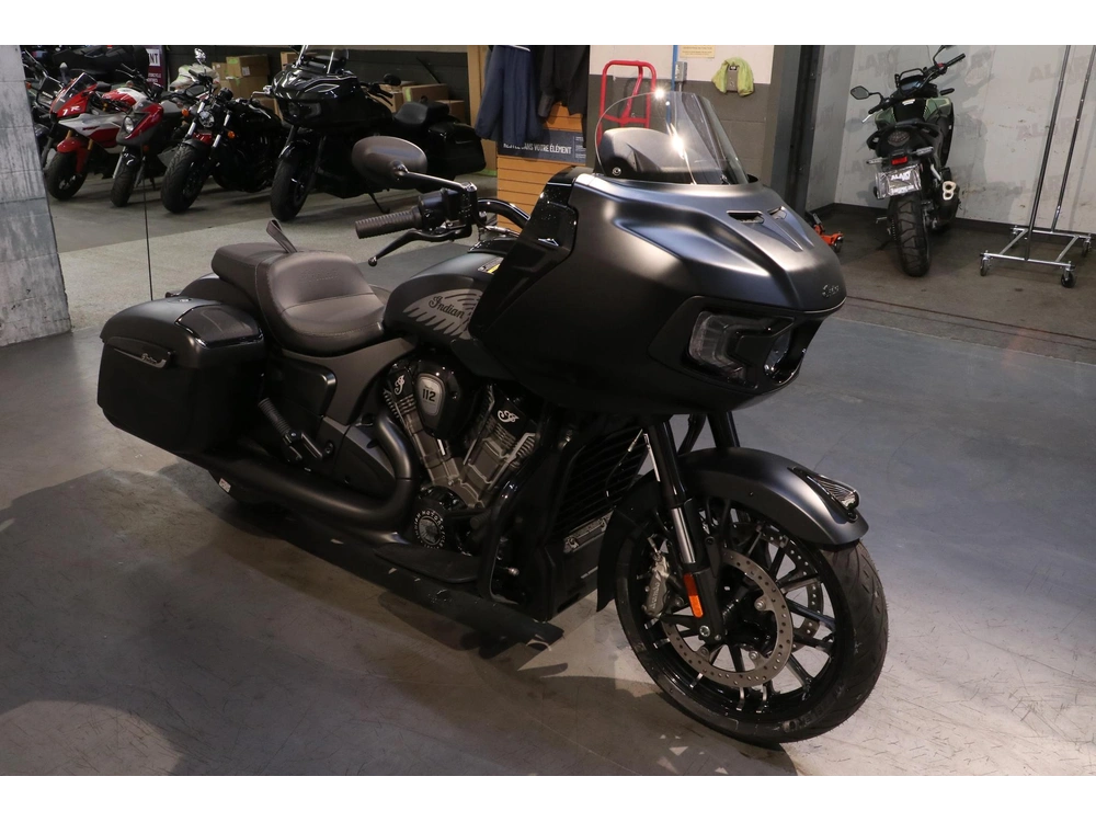 2026 Indian Motorcycle Challenger Dark Horse +112 & Audio alt