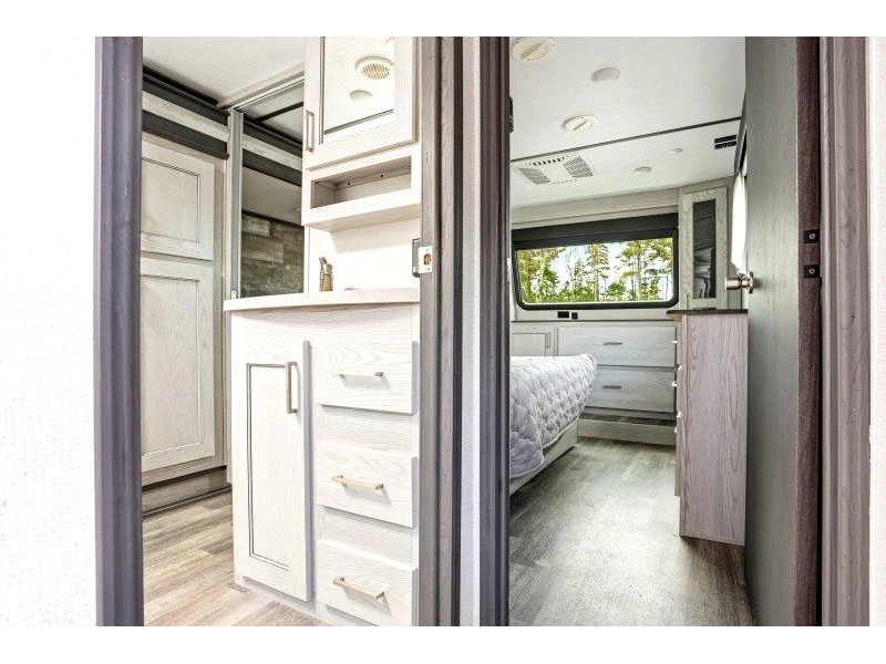 Keystone Rv Montana 334bh 2021 alt