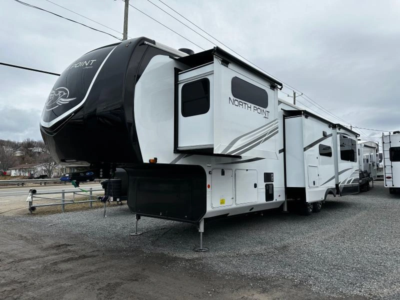 Jayco North Point 381ckre 2025 alt