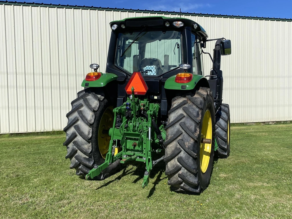 2025 John Deere 6120m alt