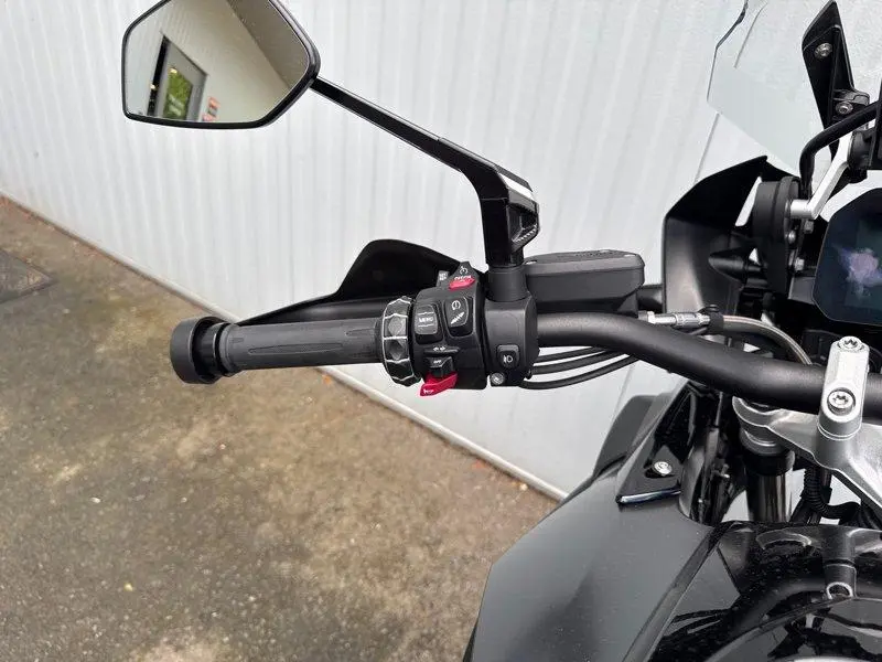 2022 BMW R 1250 GS thumbnail 15