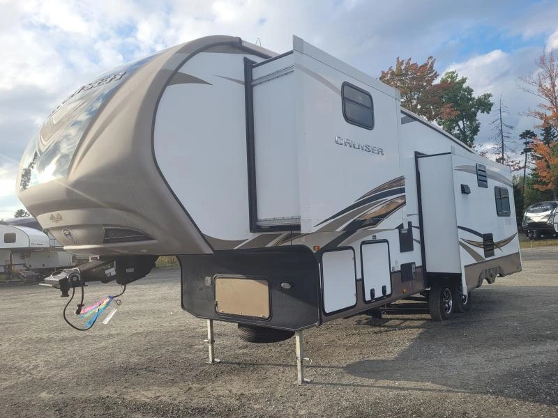 Crossroads Cruiser 305rs 2015 alt