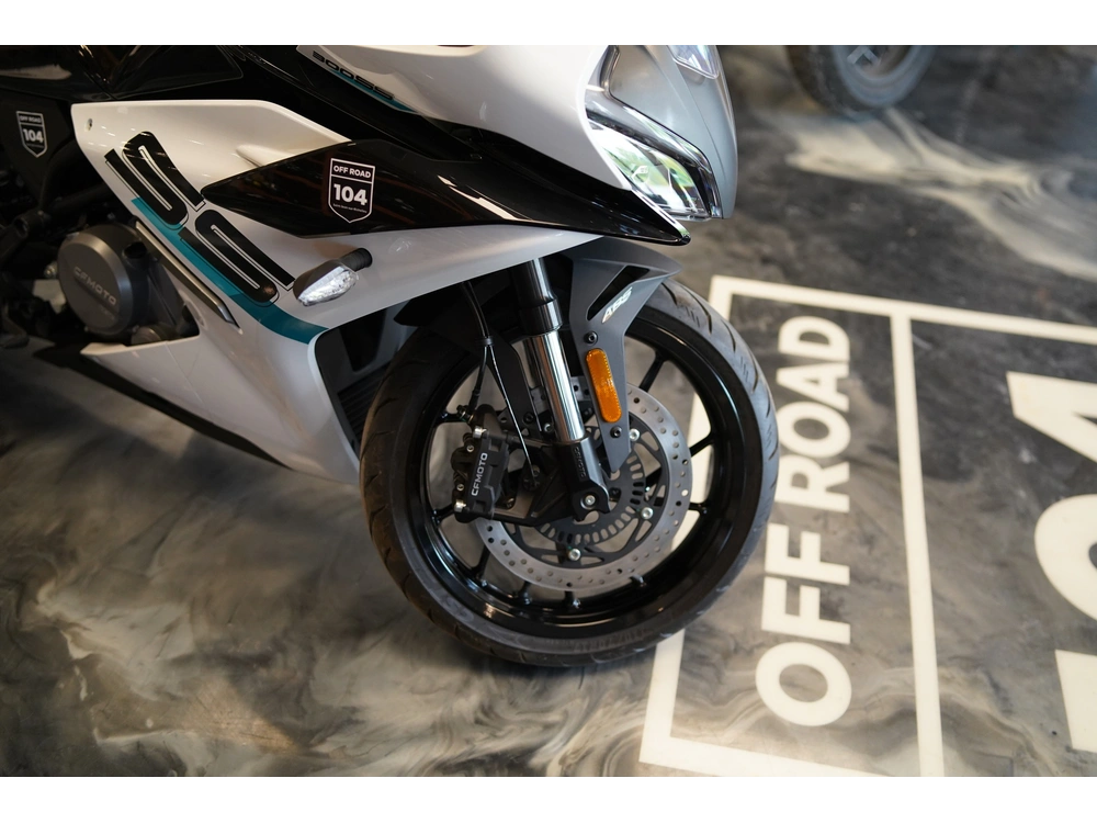2024 Cfmoto 300 Ss alt