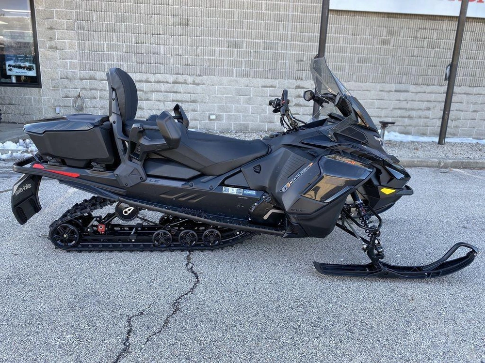 2026 Ski-doo Grand Touring Le 900 Ace Turbo R alt