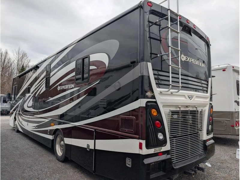 Fleetwood Expedition 38b 2012 alt