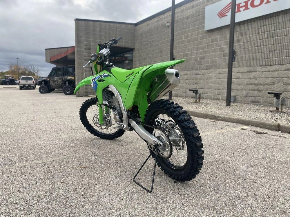 2026 Kawasaki Kx™250 alt