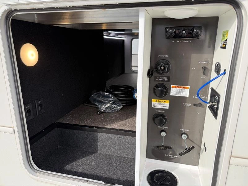 Keystone Rv Cougar 2400re 2026 alt