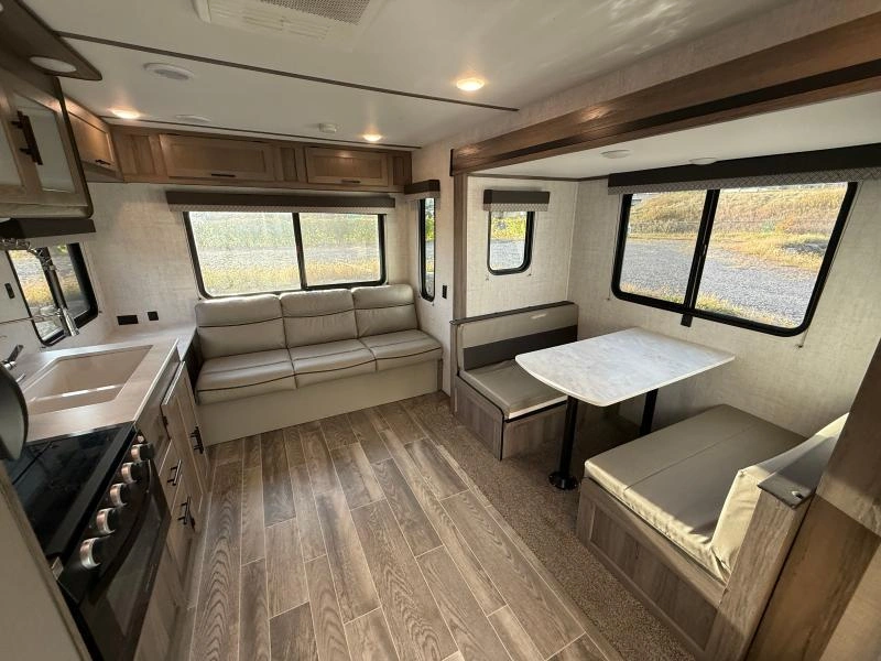 2022 Gulfstream Ameri-lite 236rl alt