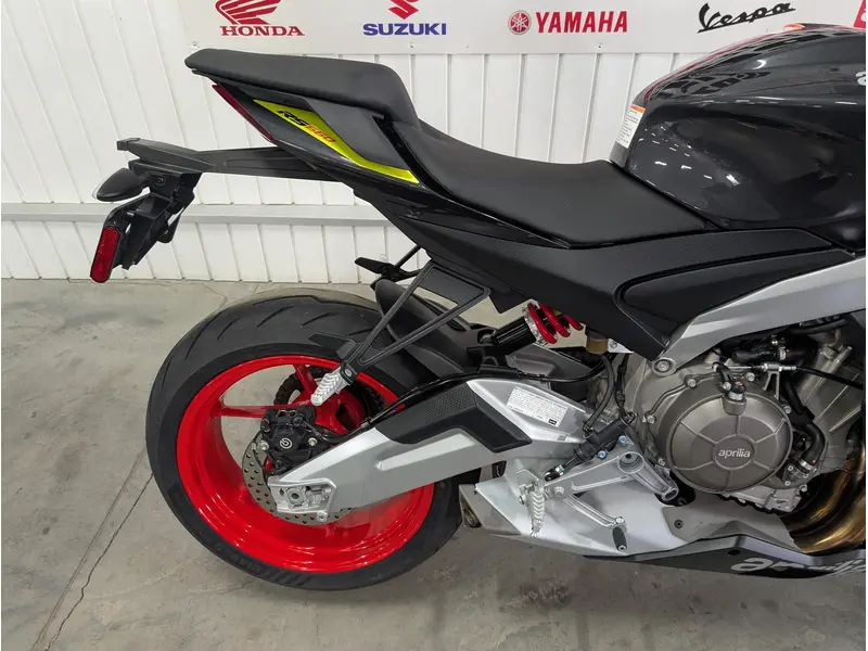 2026 Aprilia RS 660 thumbnail 7