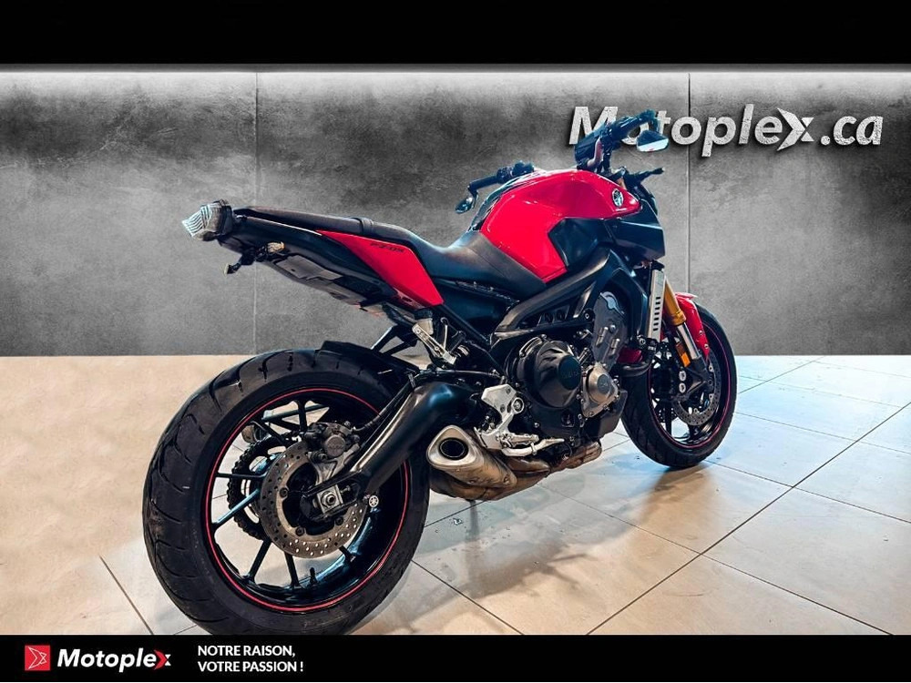 2014 Yamaha Fz09 alt