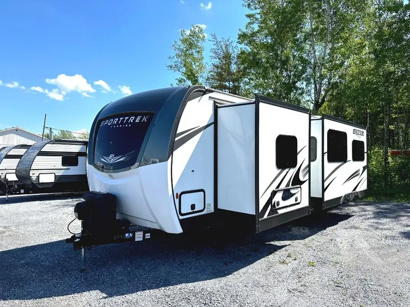 2023 Venture RV Sporttrek 312VBH thumbnail 4