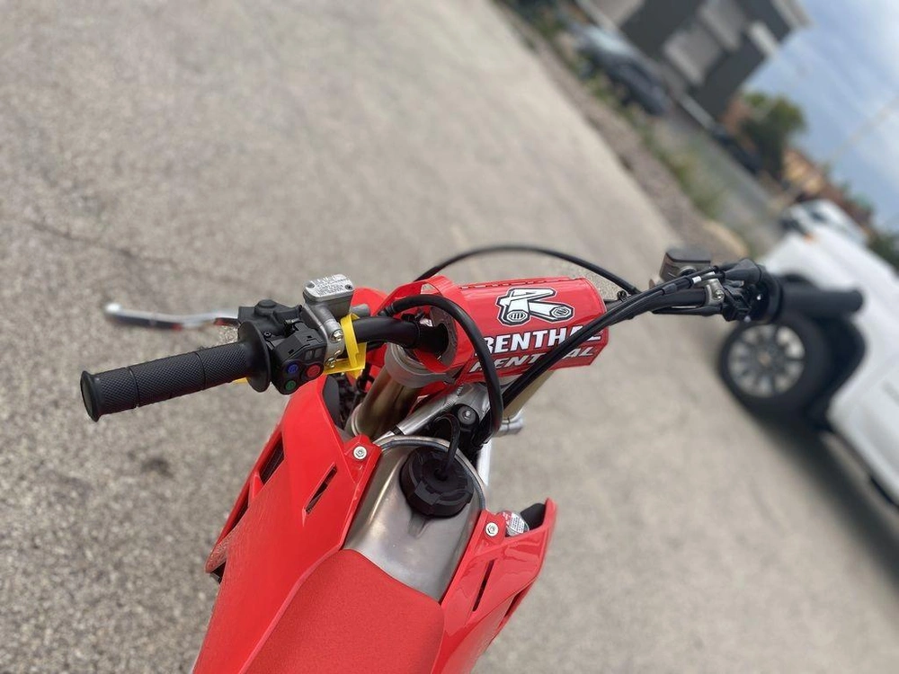 2026 Honda Crf450r alt