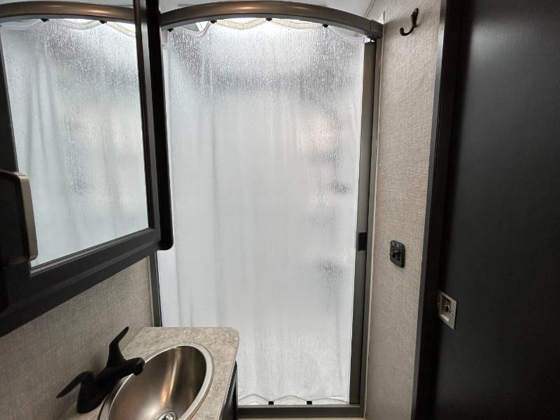 Jayco Redhawk 26m 2023 alt