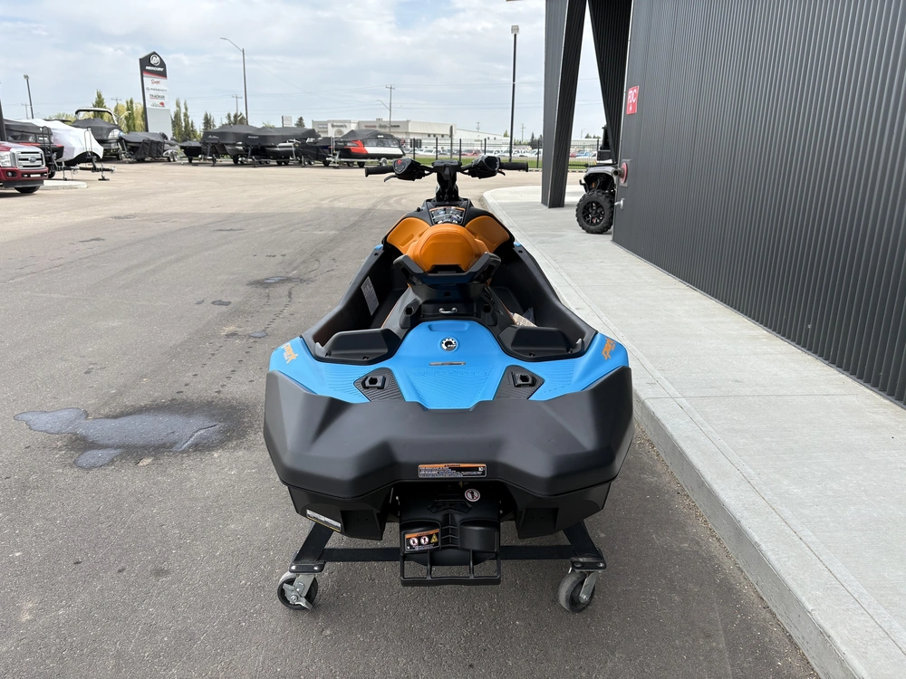 2026 Sea-doo Spark Trixx For 3 alt