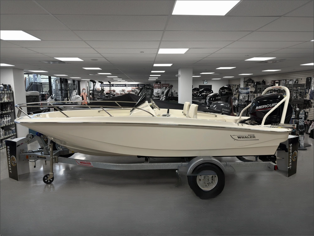 2026 Boston Whaler 160 Super Sport alt