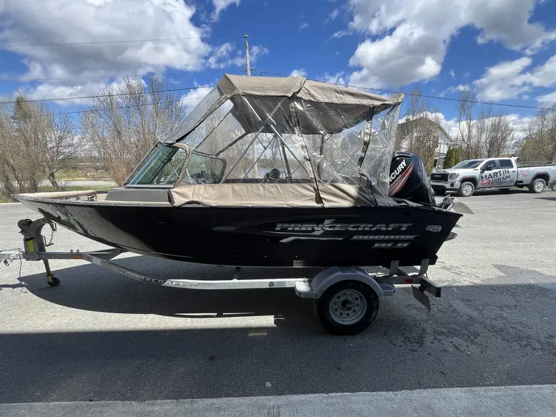 2016 Princecraft NANOOK DLX WS + 90HP thumbnail 4