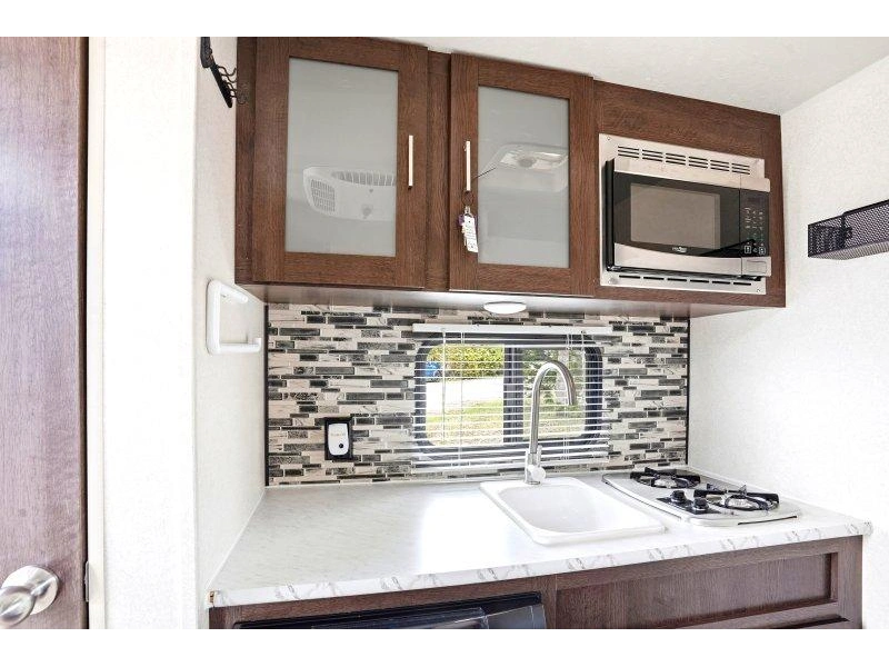 2019 Forest River Wildwood 200rk alt