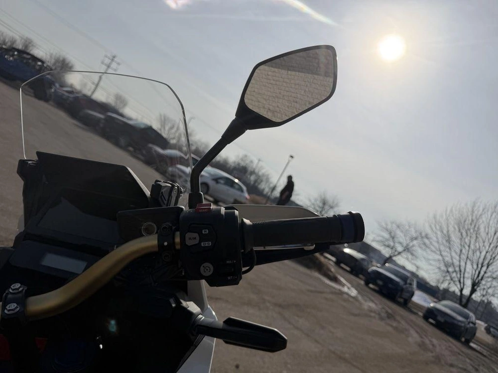 2025 Honda Africa Twin Adventure Sports Es Dct alt