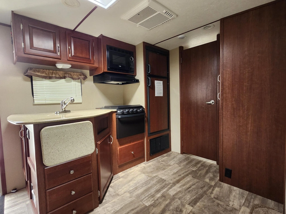 Ever-lite 242rbs 2015 alt