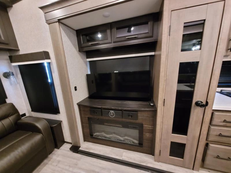 Jayco North Point 377rlbh 2022 alt
