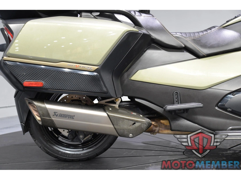 2021 Can-am Spyder Rt Sea-to-sky alt