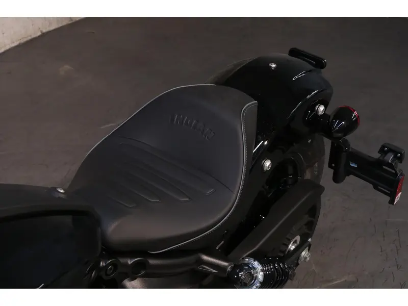 2025 Indian Motorcycle SPORT SCOUT thumbnail 5