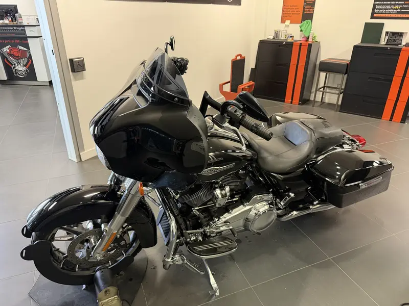 2022 Harley-Davidson FLHX STREET GLIDE FLHX thumbnail 4