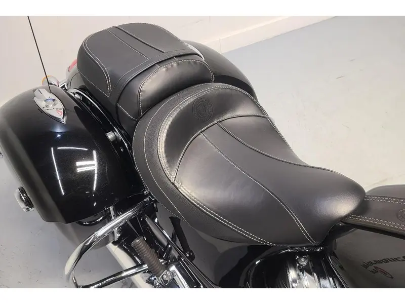 2018 Indian Motorcycle CHIEFTAIN LIMITED thumbnail 4