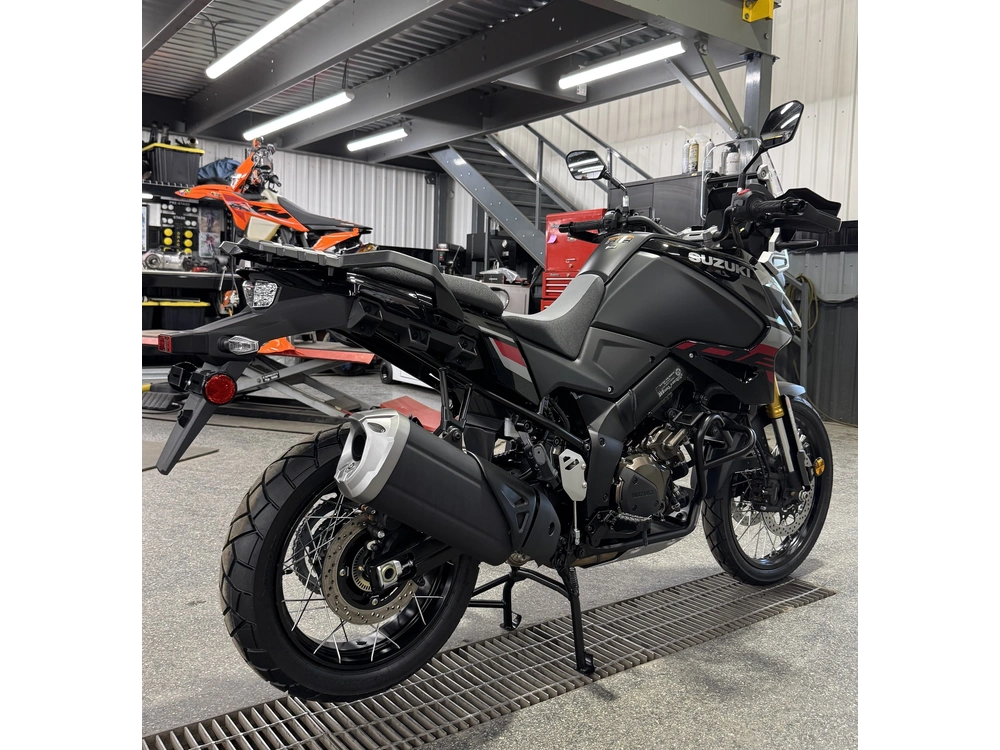 Suzuki V-strom 1050de 2026 alt