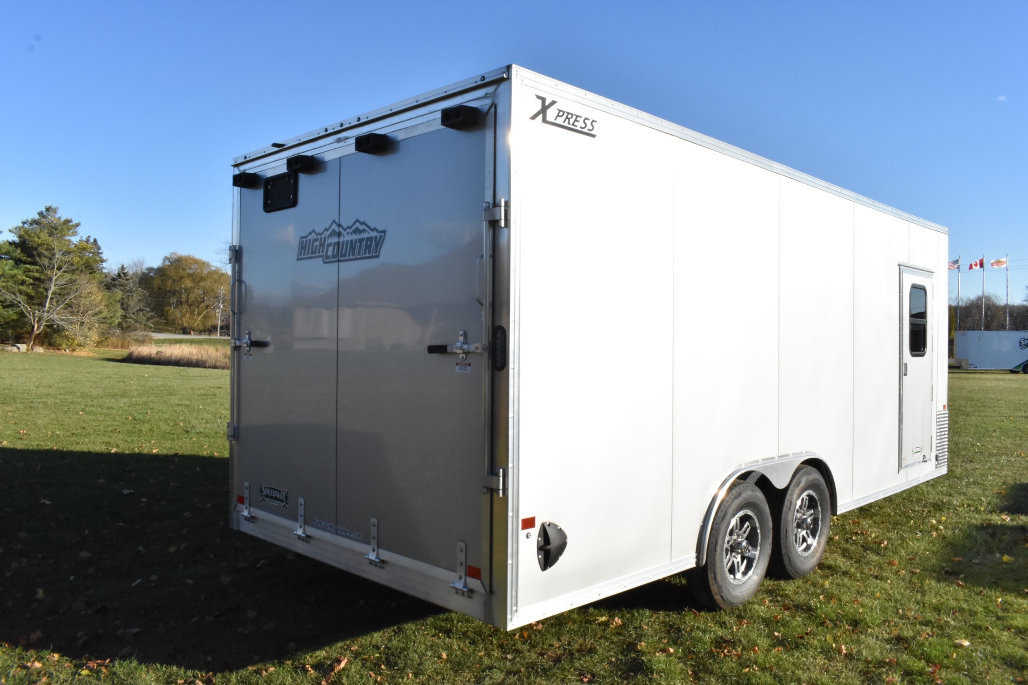 2024 Alcom Aluminum Enclosed 8.5' x 20' Tandem Axle thumbnail 8