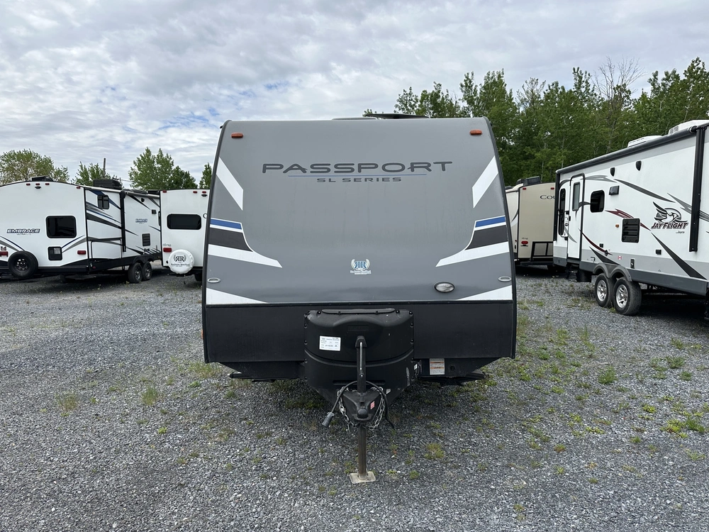 2020 Keystone Rv Passport 239ml alt