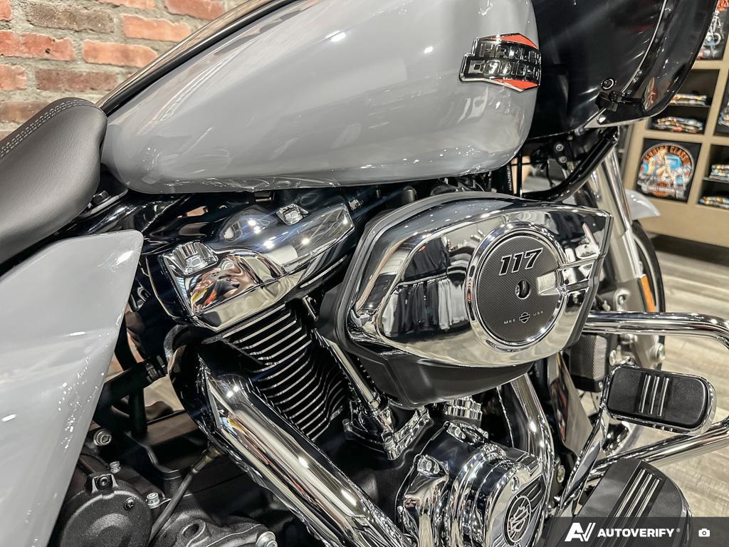2026 Harley-Davidson ROAD GLIDE thumbnail 8