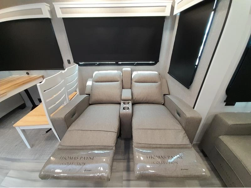 Forest River Cedar Creek 380rl 2024 alt