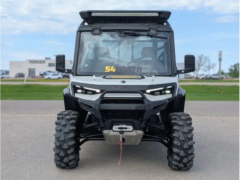 2026 Can-Am Defender Limited HD11 - White *DEMO* thumbnail 10