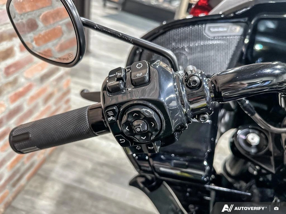 2026 Harley-davidson Cvo Road Glide St alt