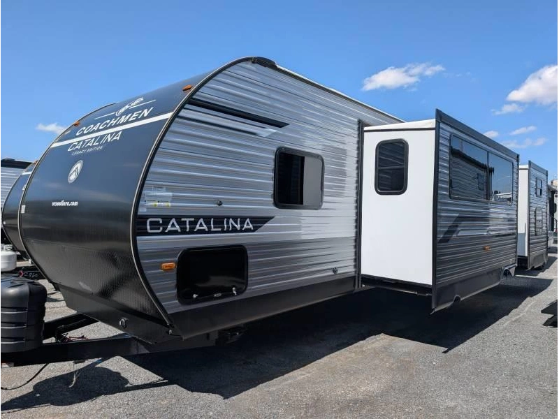 2026 Coachmen Catalina 323bhdsckl alt