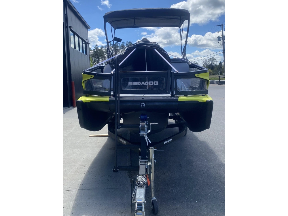 2022 Sea-doo Switch Sport 18' 230hp alt