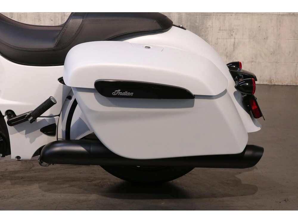 Indian Motorcycle Springfield Dark Horse 2026 alt