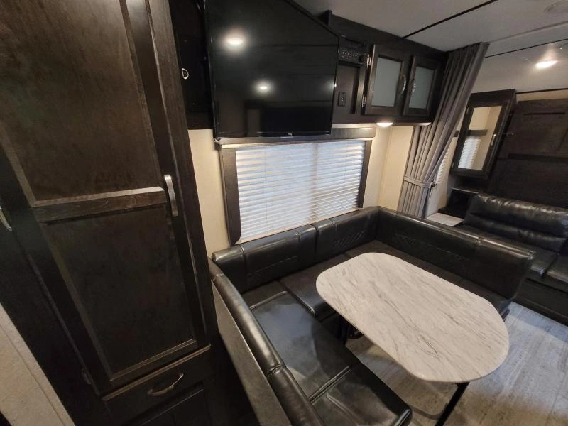 Coachmen Northern Spirit 2342bh 2019 alt